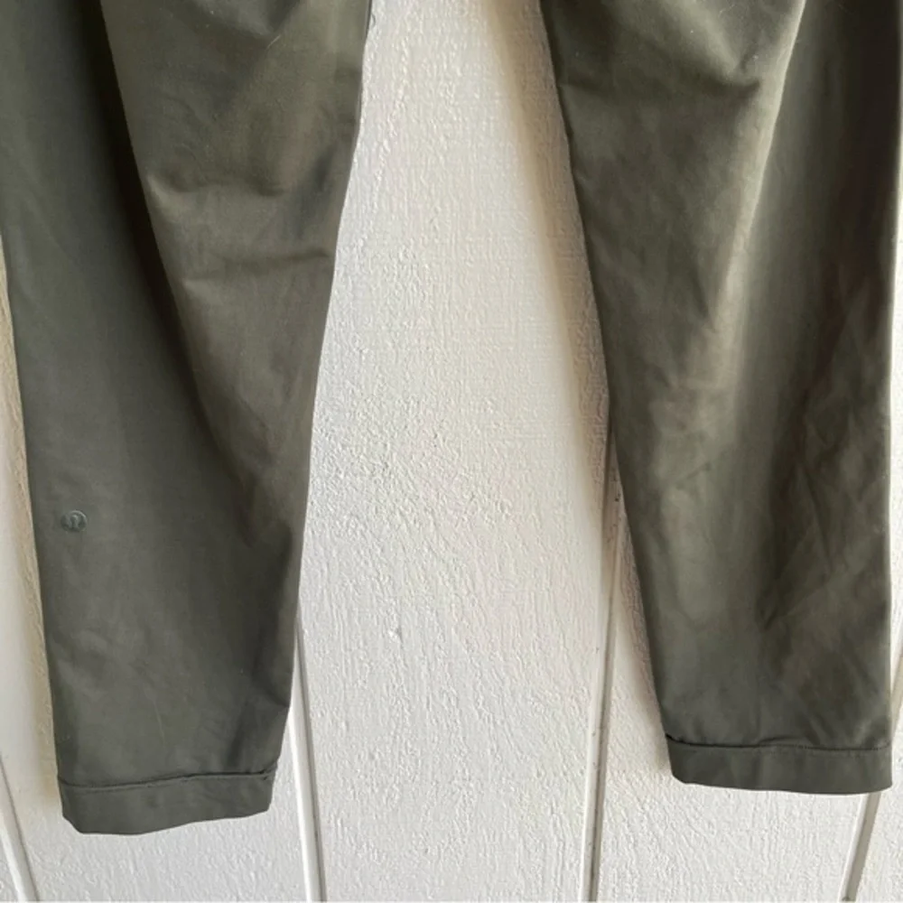 Lululemon‎ Olive Green Slim Fit Pants Small
